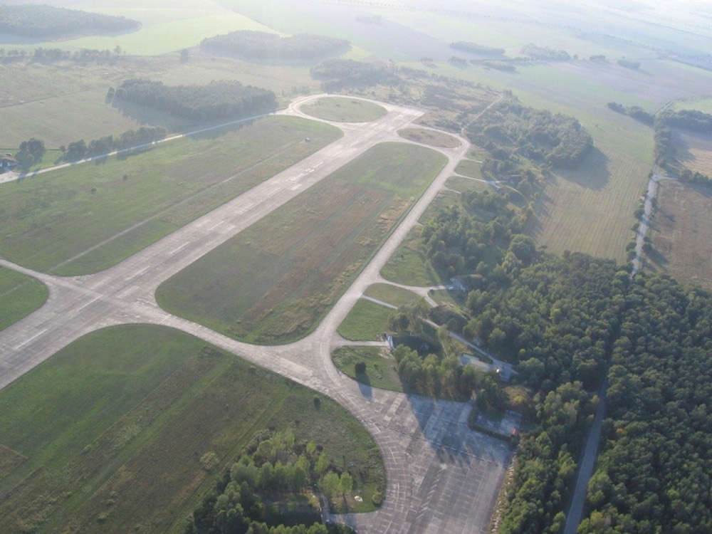 Der Flugplatz Altes Lager bei Jüterbog von oben