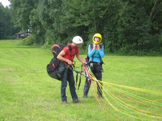 Startvorbereitung auf der Wiese